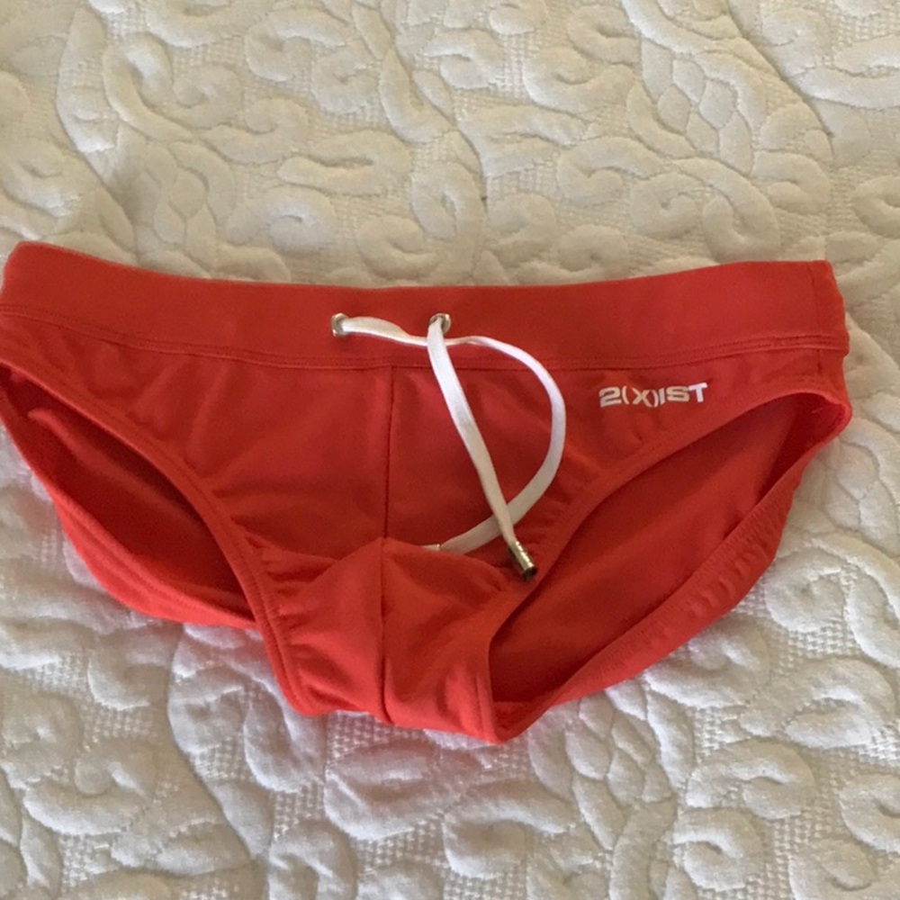 2(X)IST orange swim briefs new with out tags